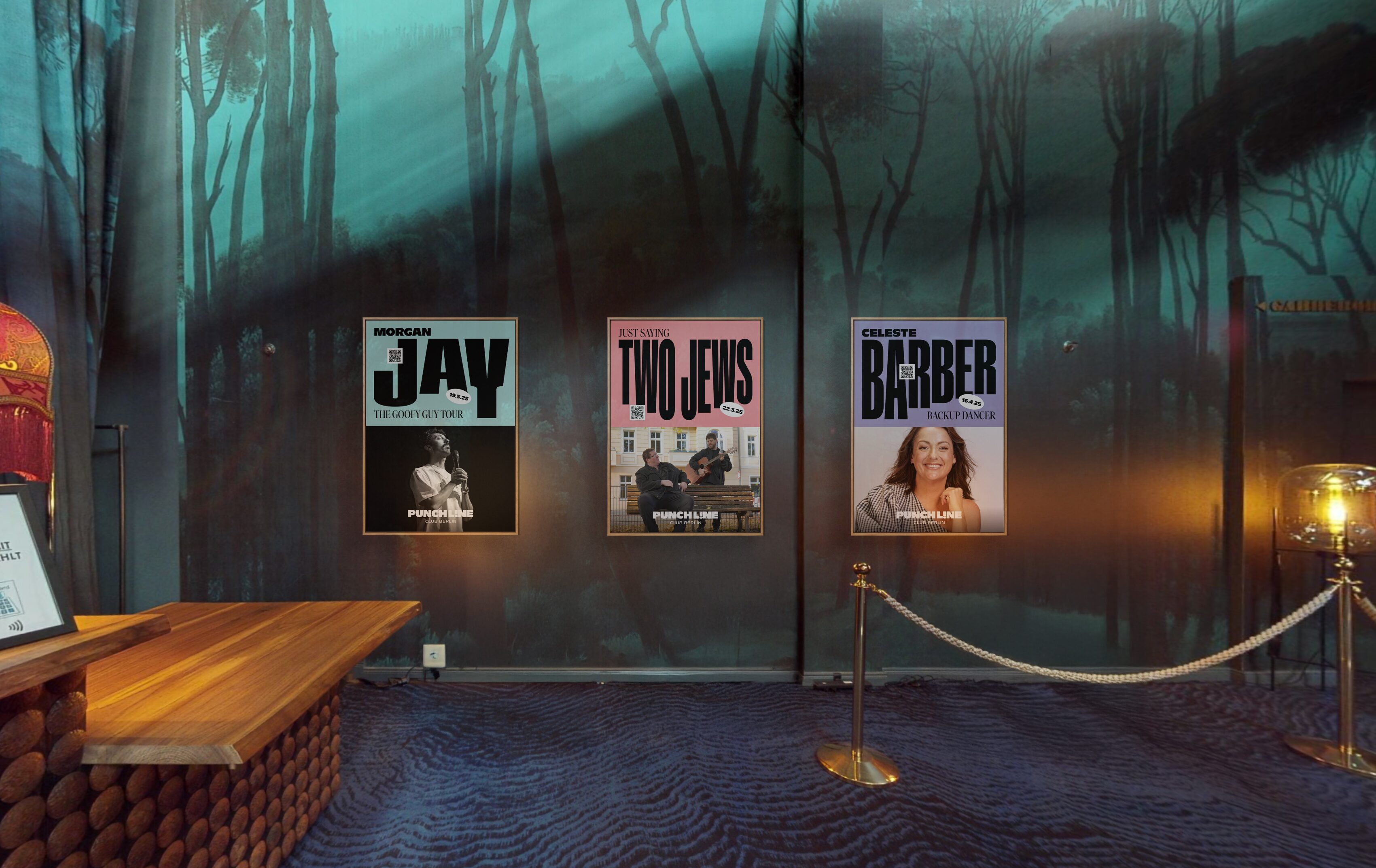 Punchline_Garderobe_MitPlakaten_3